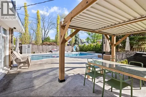 3760 Victoria Boulevard Windsor ON N9E 3L8