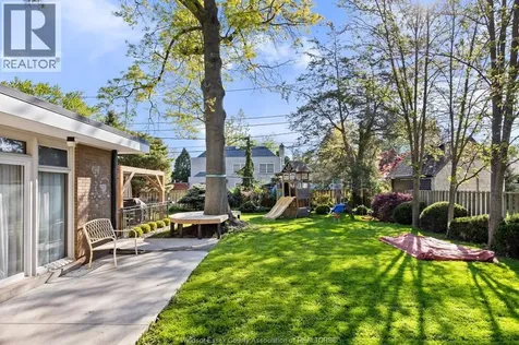 3760 Victoria Boulevard Windsor ON N9E 3L8