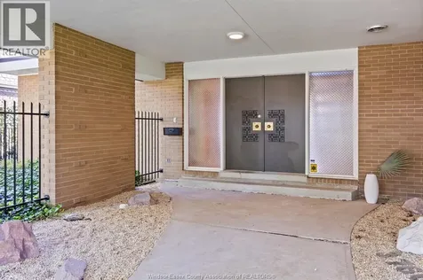 3760 Victoria Boulevard Windsor ON N9E 3L8