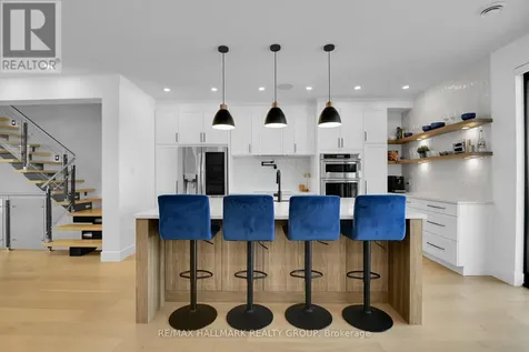 2167 Rice Avenue Ottawa ON K2A 0C5
