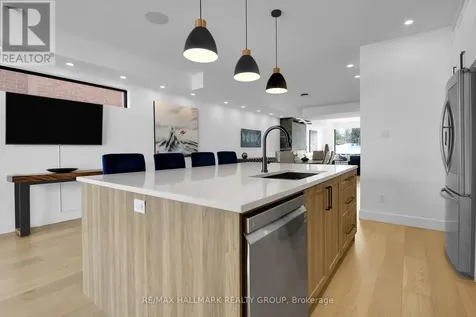 2167 Rice Avenue Ottawa ON K2A 0C5
