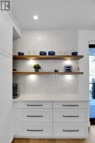 2167 Rice Avenue Ottawa ON K2A 0C5