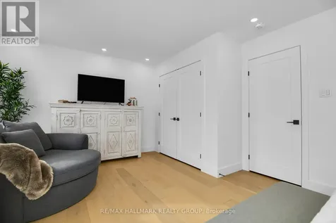2167 Rice Avenue Ottawa ON K2A 0C5