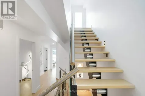 2167 Rice Avenue Ottawa ON K2A 0C5