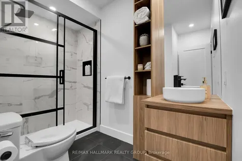 2167 Rice Avenue Ottawa ON K2A 0C5