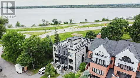 2167 Rice Avenue Ottawa ON K2A 0C5