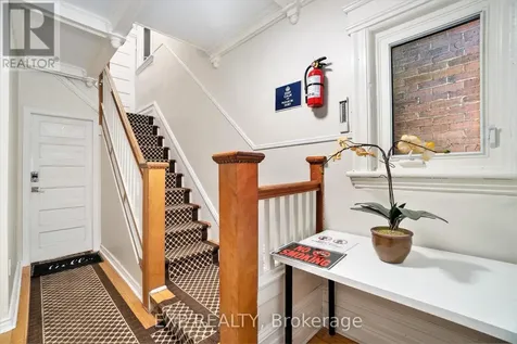 350 Fifth Avenue Ottawa ON K1S 2N8