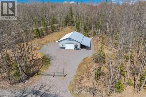 40 Sunset Cove Road Seguin ON P2A 0B4