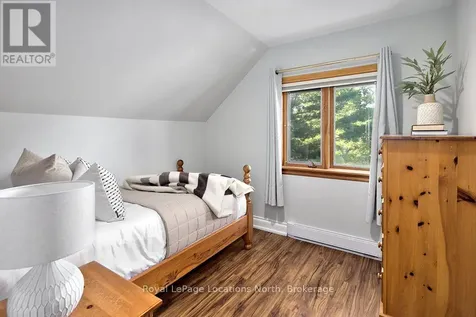 128 Teskey Drive Blue Mountains ON N0H 1J0