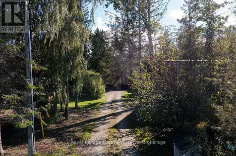128 Teskey Drive Blue Mountains ON N0H 1J0