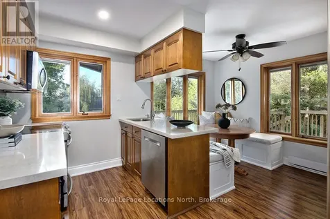 128 Teskey Drive Blue Mountains ON N0H 1J0