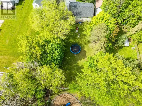 353 Charles Street Gananoque ON K7G 1V6