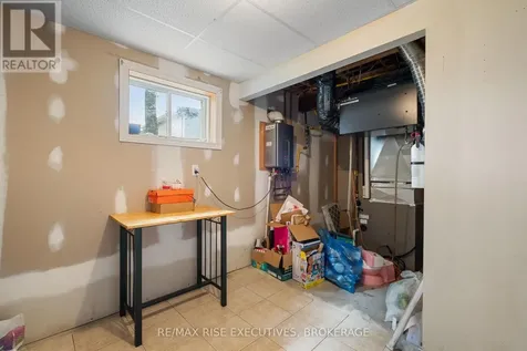 353 Charles Street Gananoque ON K7G 1V6