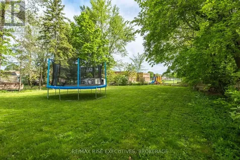 353 Charles Street Gananoque ON K7G 1V6
