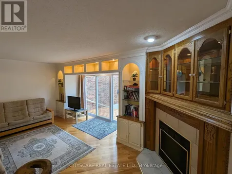 250 Keats Way Waterloo ON N2L 6J5