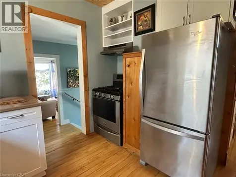 618 Pine Street Dunnville ON N1A 2M2