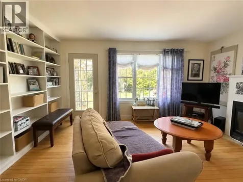 618 Pine Street Dunnville ON N1A 2M2