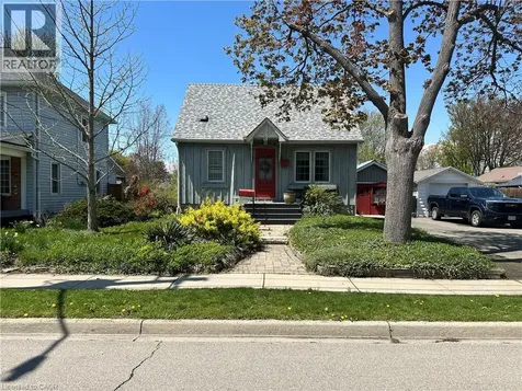 618 Pine Street Dunnville ON N1A 2M2