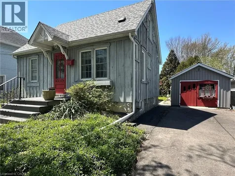618 Pine Street Dunnville ON N1A 2M2