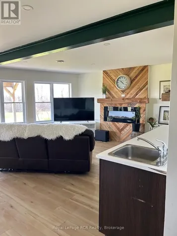 430099 Sydenham Lakeshore Drive Meaford ON N0H 1B0