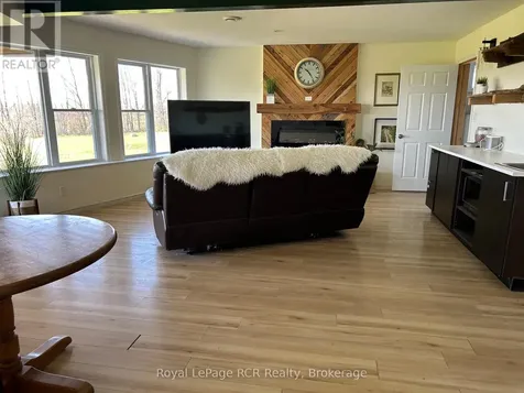 430099 Sydenham Lakeshore Drive Meaford ON N0H 1B0