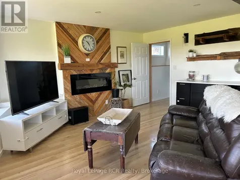 430099 Sydenham Lakeshore Drive Meaford ON N0H 1B0