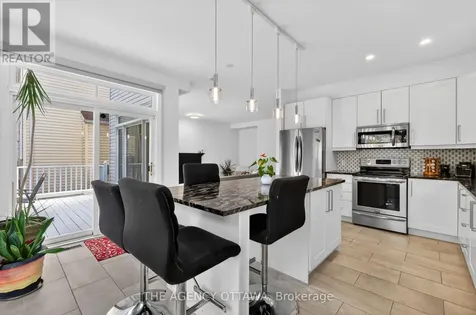 321 Goldridge Drive Ottawa ON K2T 1G8