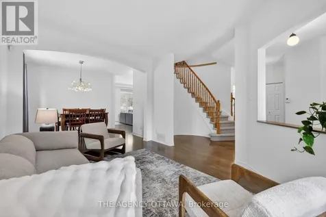321 Goldridge Drive Ottawa ON K2T 1G8