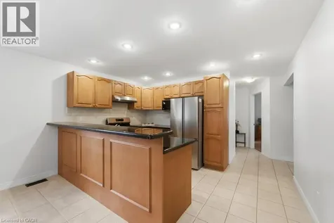 80 Lister Avenue Hamilton ON L9B 1E2