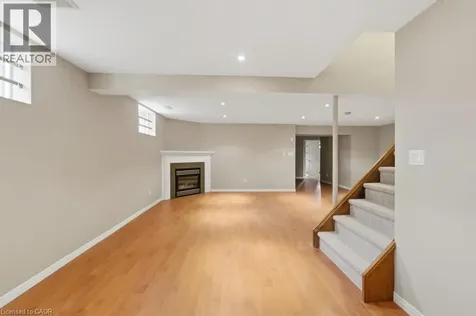 80 Lister Avenue Hamilton ON L9B 1E2
