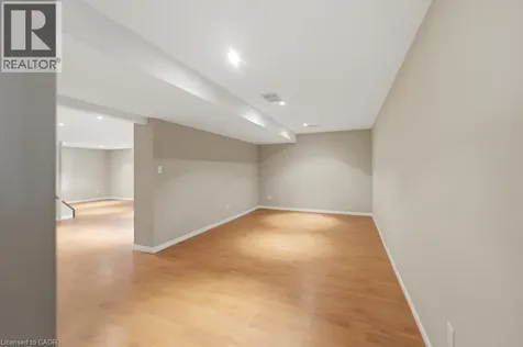 80 Lister Avenue Hamilton ON L9B 1E2