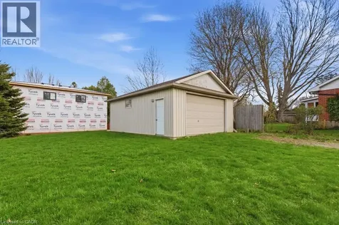 80 Lister Avenue Hamilton ON L9B 1E2