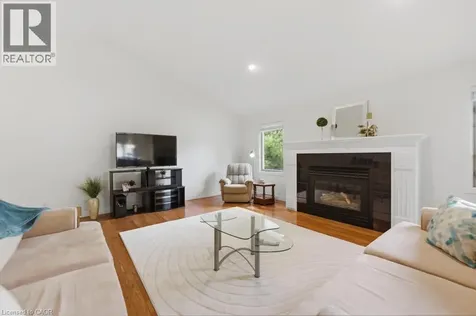 80 Lister Avenue Hamilton ON L9B 1E2