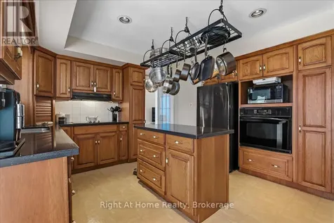 1252 Britannia Road Burlington ON L7P 0G1