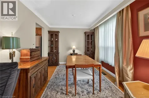 582 Woodview Road Burlington ON L7N 3A1