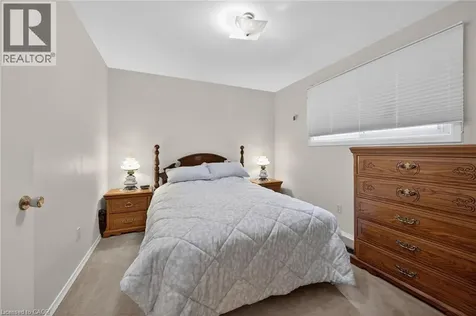 582 Woodview Road Burlington ON L7N 3A1