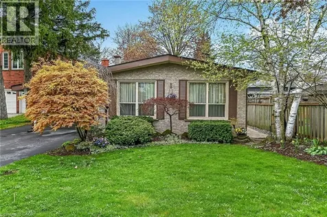 582 Woodview Road Burlington ON L7N 3A1