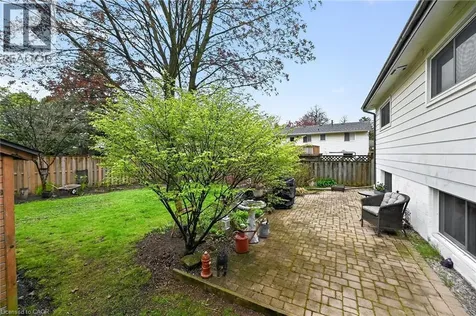 582 Woodview Road Burlington ON L7N 3A1