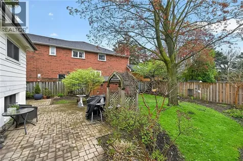 582 Woodview Road Burlington ON L7N 3A1