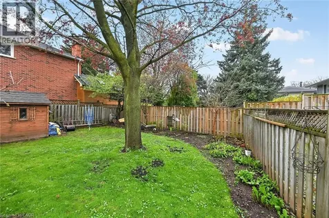 582 Woodview Road Burlington ON L7N 3A1