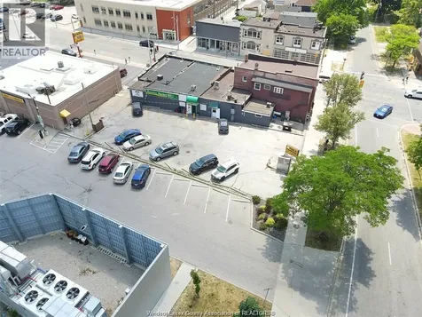 474-492 University Avenue W Windsor ON N9A 5P8