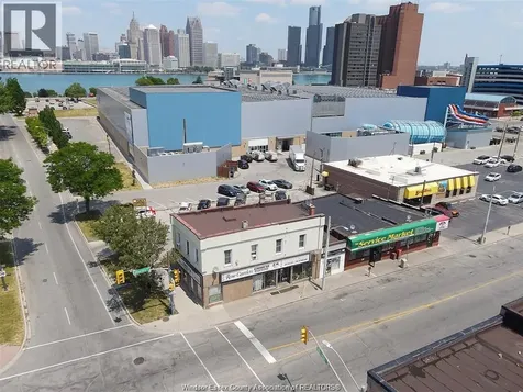 474-492 University Avenue W Windsor ON N9A 5P8