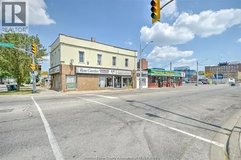 474-492 University Avenue W Windsor ON N9A 5P8