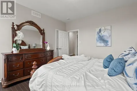 96 Damselfly Way Ottawa ON K2J 6C4
