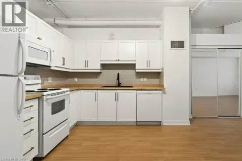 120 Jackson Street West Hamilton ON L8P 0A4