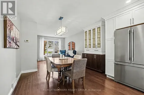 2056 Wildflower Drive Ottawa ON K1E 3R3