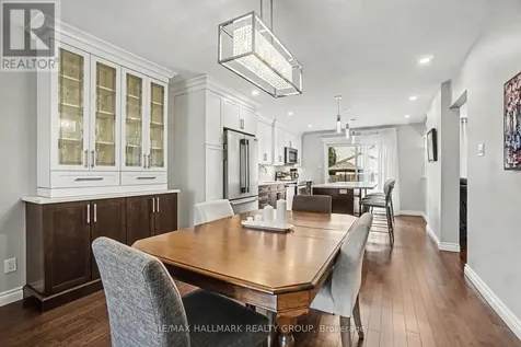 2056 Wildflower Drive Ottawa ON K1E 3R3