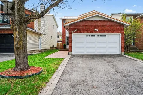 2056 Wildflower Drive Ottawa ON K1E 3R3