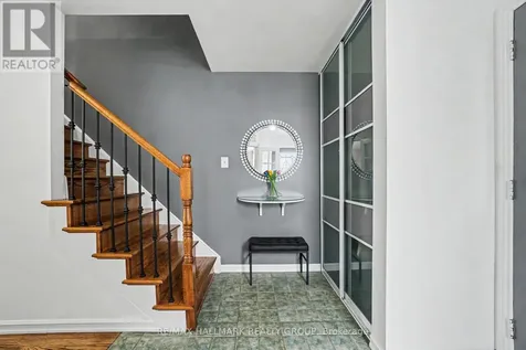2056 Wildflower Drive Ottawa ON K1E 3R3