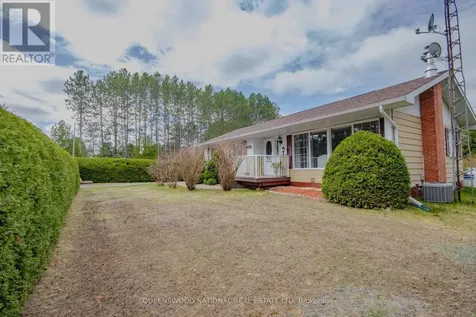 121 Sandhill Drive Madawaska Valley ON K0J 1B0